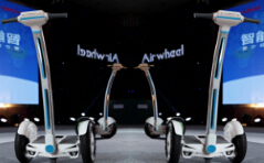 La qualité des Airwheel auto-équilibrage scooter est aussi testée en temps et se révèle pour être sans pareil au transport d'outil pour les riders de scooter.