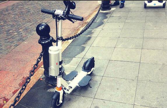 Ma femme voulait utiliser l'outil de déplacement.